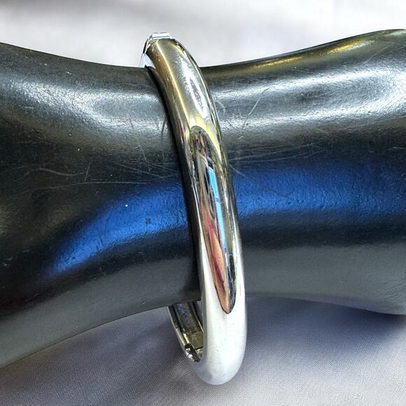 Swarovski Swan Signed Bracelet Earrings Bracelet Brooch Jewelry Set, Pave Stones - Picture 13 of 16